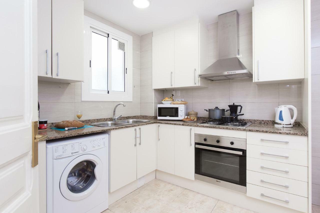 Key Barcelona Housing Apartment Luaran gambar