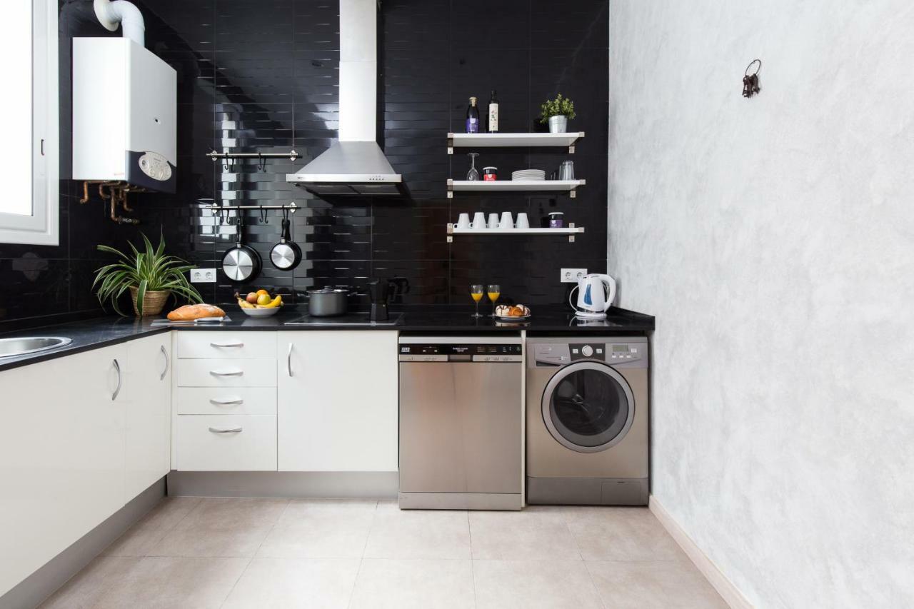 Key Barcelona Housing Apartment Luaran gambar