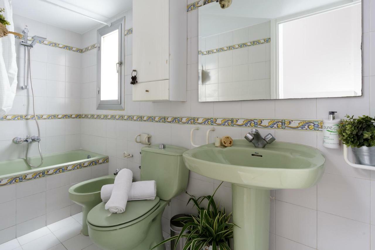 Key Barcelona Housing Apartment Luaran gambar