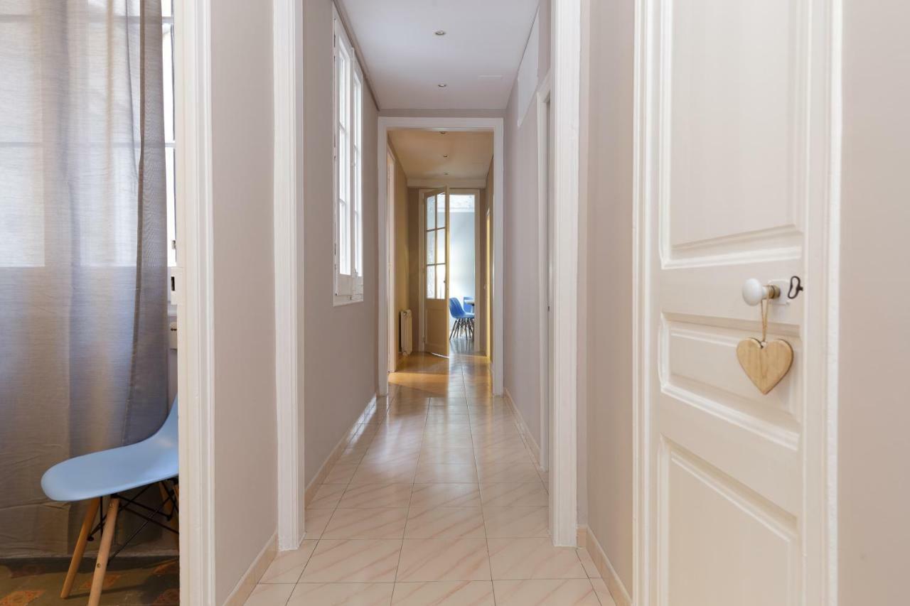 Key Barcelona Housing Apartment Luaran gambar