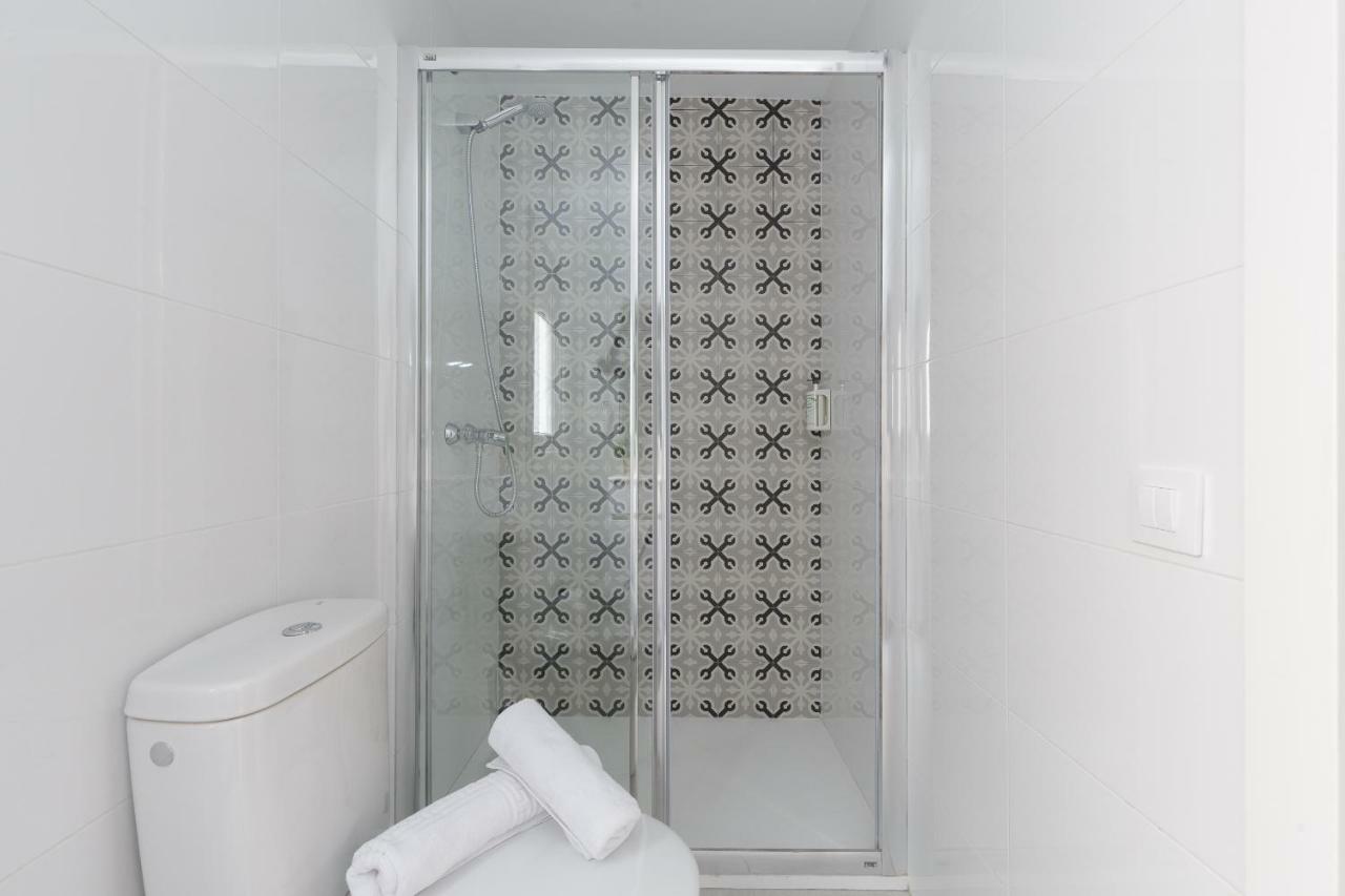 Key Barcelona Housing Apartment Luaran gambar