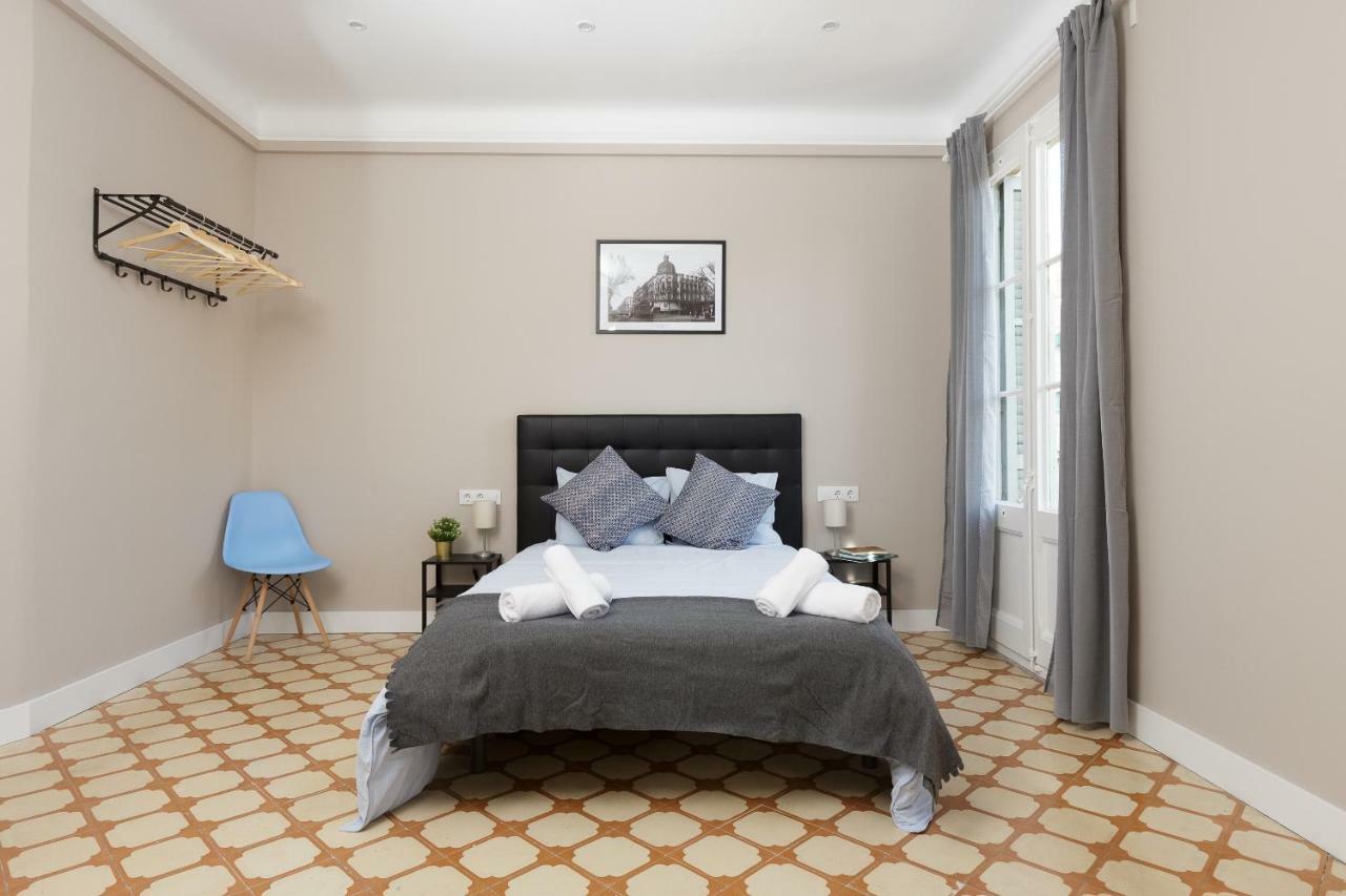 Key Barcelona Housing Apartment Luaran gambar