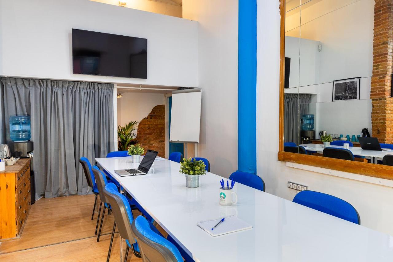Key Barcelona Housing Apartment Luaran gambar